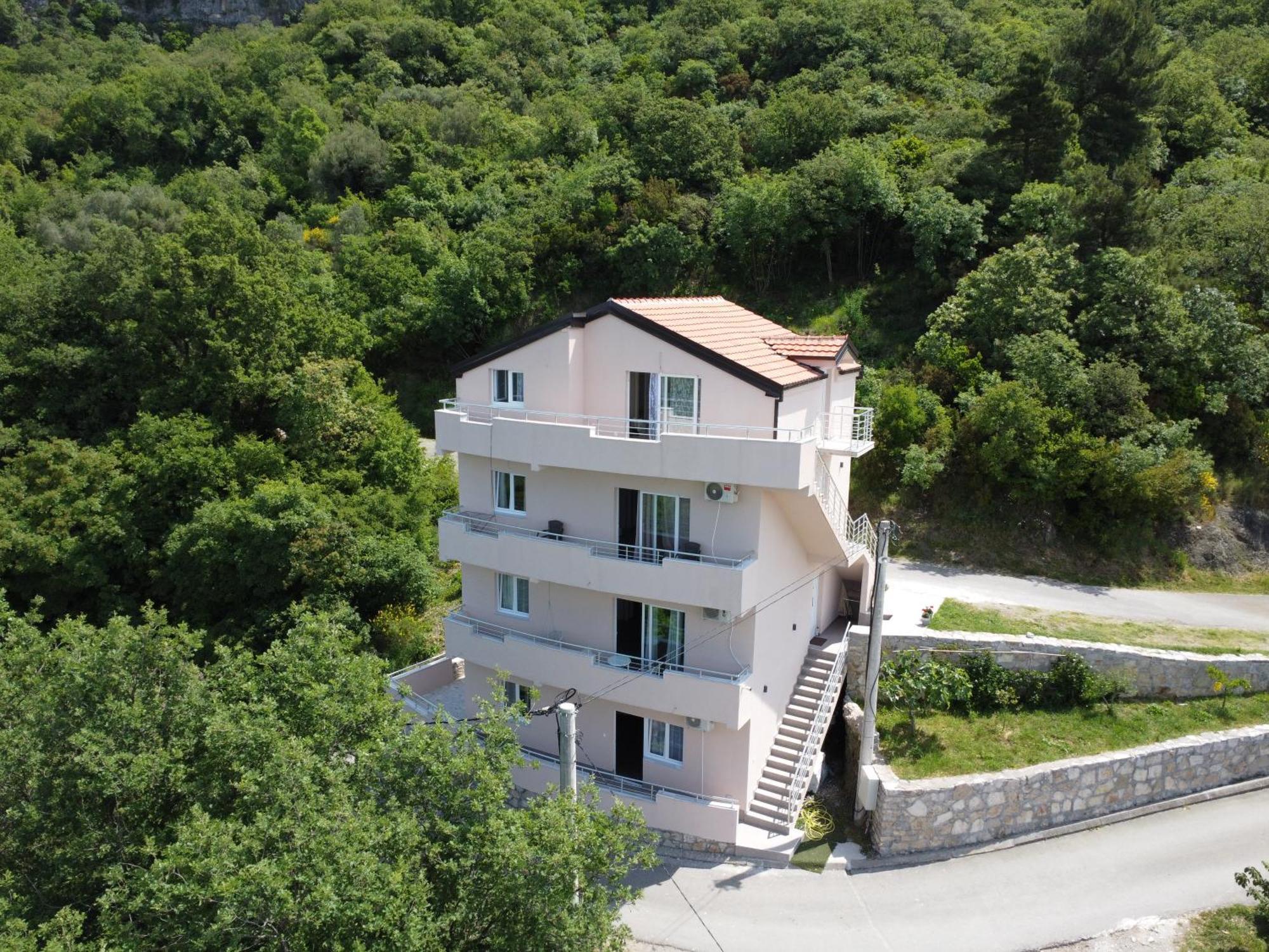 Kruna Apartment Budva